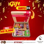 Rs 9990 Gift Box Hamper