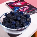 Warheads Sour Berry Cubes 99G - Image 2