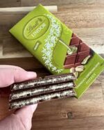 Lindt Lindor Pistachio Bar 100G - Image 2