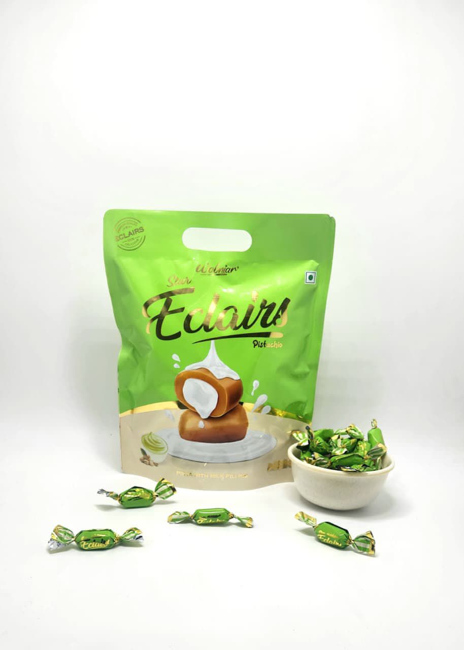 eclairs pistachio Star Eclairs Pistachio Chocolate Toffee 100pcs Pack 250G - Image 1